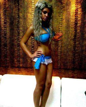 Melissa, 20 in Connecticut | Younger Adult Woman, Older Men