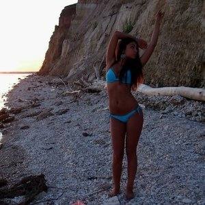Bridget, 19 | Illinois Casual Dating for Mature Men