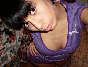 Meet Kendall (28) from California | Local Dating Profile