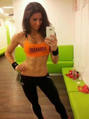 Chat with Amelia (18) | California Local Women