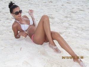 Viviana (28) in Washington | Local Adult Woman