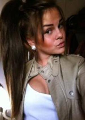 Justina, age 24, profile photo from Cross Plains, WI