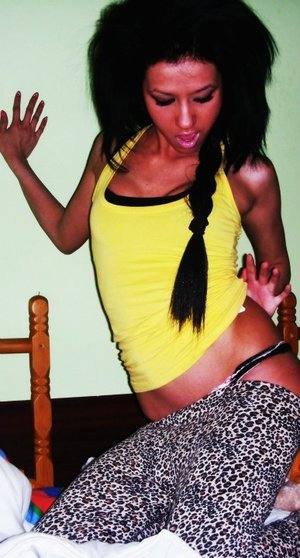 Monica, 19, Arizona | Nearby Adult Singles