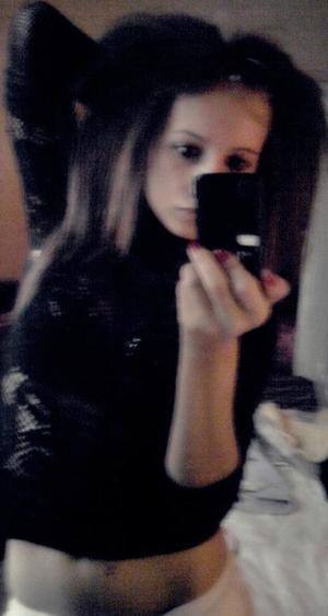 Teagan, 18, Michigan | Nearby Adult Singles