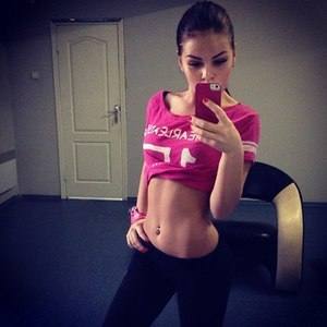 Esperanza, 23, Illinois | Nearby Adult Singles