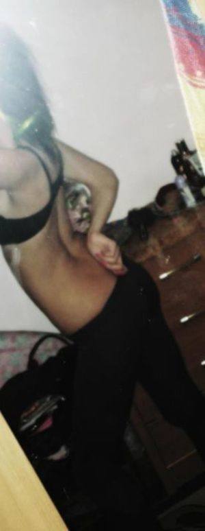 Meet Donna (28) from Ohio | Local Dating Profile