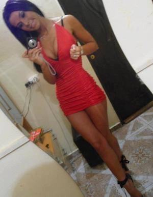 Sandra (29) in Alberta | Local Adult Woman
