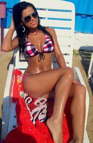 Chat with Madeleine (26) | Pennsylvania Local Women