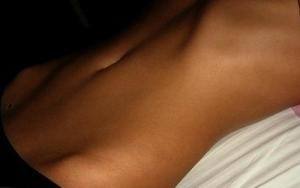 Meet Lindsey (18) from New York | Local Dating Profile