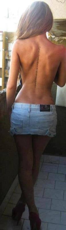 Chat with Elisabeth (19) | California Local Women