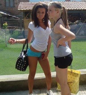 Meet April (27) from California | Local Dating Profile