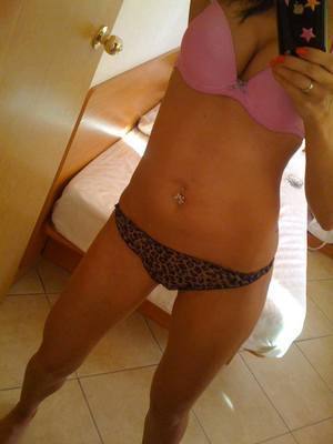 Meet Sandy (27) from Wisconsin | Local Dating Profile