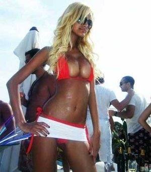 Chat with Alisha (22) | Florida Local Women