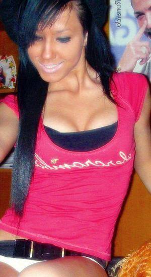 Alana, 22, Illinois | Nearby Adult Singles