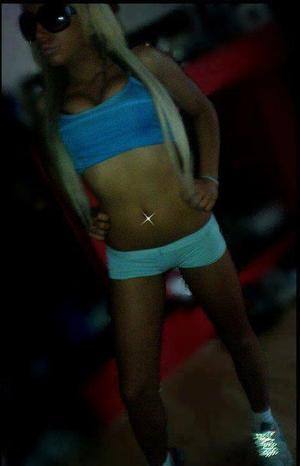 Chat with Gabriella (30) | California Local Women