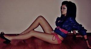 Kathrine (18) in California | Local Adult Woman