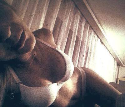 Meet Larissa (29) from Arizona | Local Dating Profile