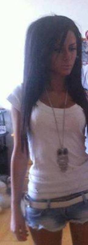 Chat with Mackenzie (21) | California Local Women