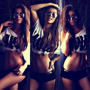 Ashely, 21, Wisconsin | Nearby Adult Singles