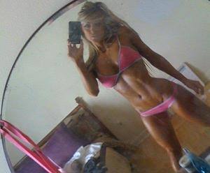 Photo of Lacey (29) from Little Rock, AR dating profile