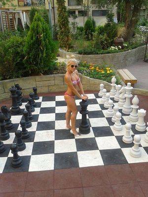 Caitlyn (27) in Maple Grove, MN, adult profile photo