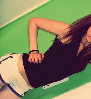 Kirsten, 24, Colorado | Nearby Adult Singles