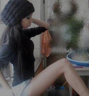 Vanessa (20) in Illinois | Local Adult Woman