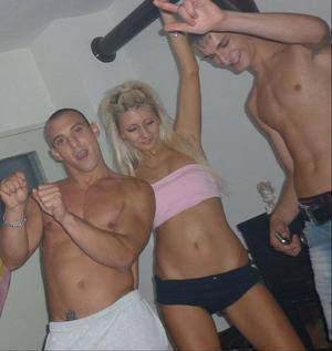 Toni, 24, Kansas | Nearby Adult Singles