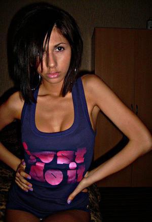 Looking for girls down to fuck? Leslie from California is your girl