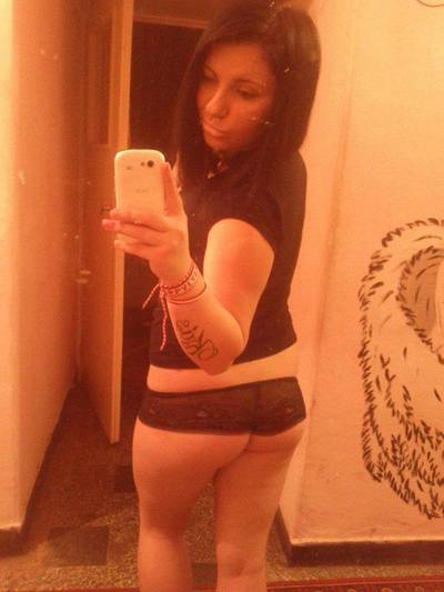 Looking for local cheaters? Take Kaelyn from Texas home with you