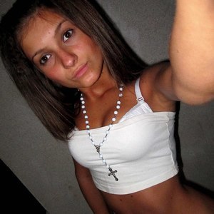 Meet local singles like Lisa from Pennsylvania who want to fuck tonight