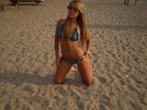 Cindy from Vian, Oklahoma is looking for adult webcam chat