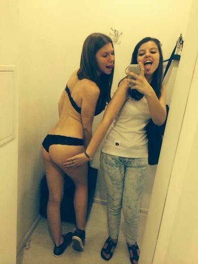 Estefania from Pennsylvania is looking for adult webcam chat