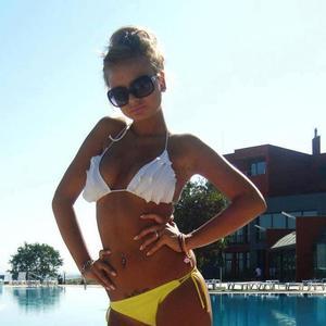 Looking for local cheaters? Take Jessica from Ohio home with you