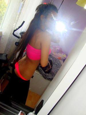 Mina is a cheater looking for a guy like you!