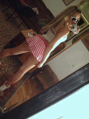 Looking for girls down to fuck? Audrey from Illinois is your girl