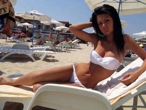 Anita from Kansas is looking for adult webcam chat