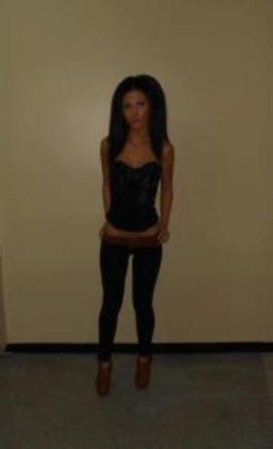 Escorts like Bianca are down to fuck you now!