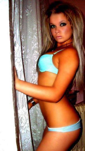 Escorts like Yasmeen are down to fuck you now!
