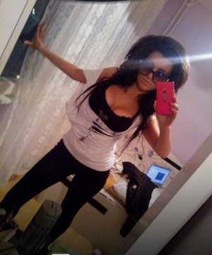 Laurice from Woodsboro, Texas is looking for adult webcam chat