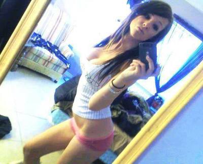Looking for girls down to fuck? Mikayla from Oregon is your girl