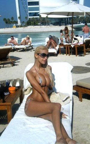 Looking for local cheaters? Take Clarissa from California home with you