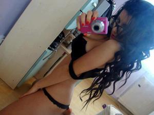 Sherika from Orkney Springs, Virginia is looking for adult webcam chat