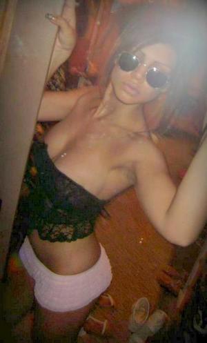 Jocelyn from Florida is interested in nsa sex with a nice, young man