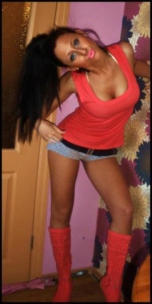 Looking for girls down to fuck? Meredith from North Carolina is your girl