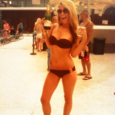 Mireya is a cheater looking for a guy like you!