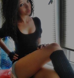 Looking for local cheaters? Take Britney from Tennessee home with you