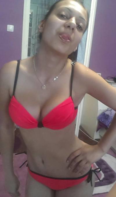 Finding a fuck buddy like Yaretzi from Washington has never been easier