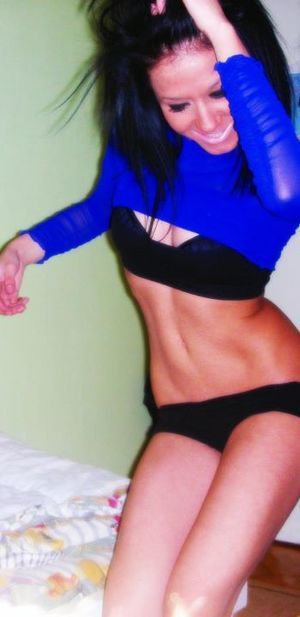 Tracey from New York is looking for adult webcam chat