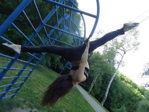 Ariel is a cheater looking for a guy like you!